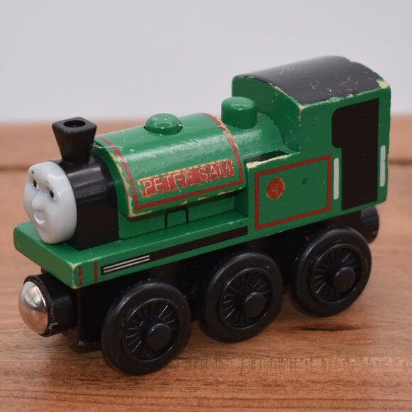 Peter Sam Rare SQUARE FUNNEL Thomas and Friends Wooden Railway Train Engine 2003 - Picture 1 of 7